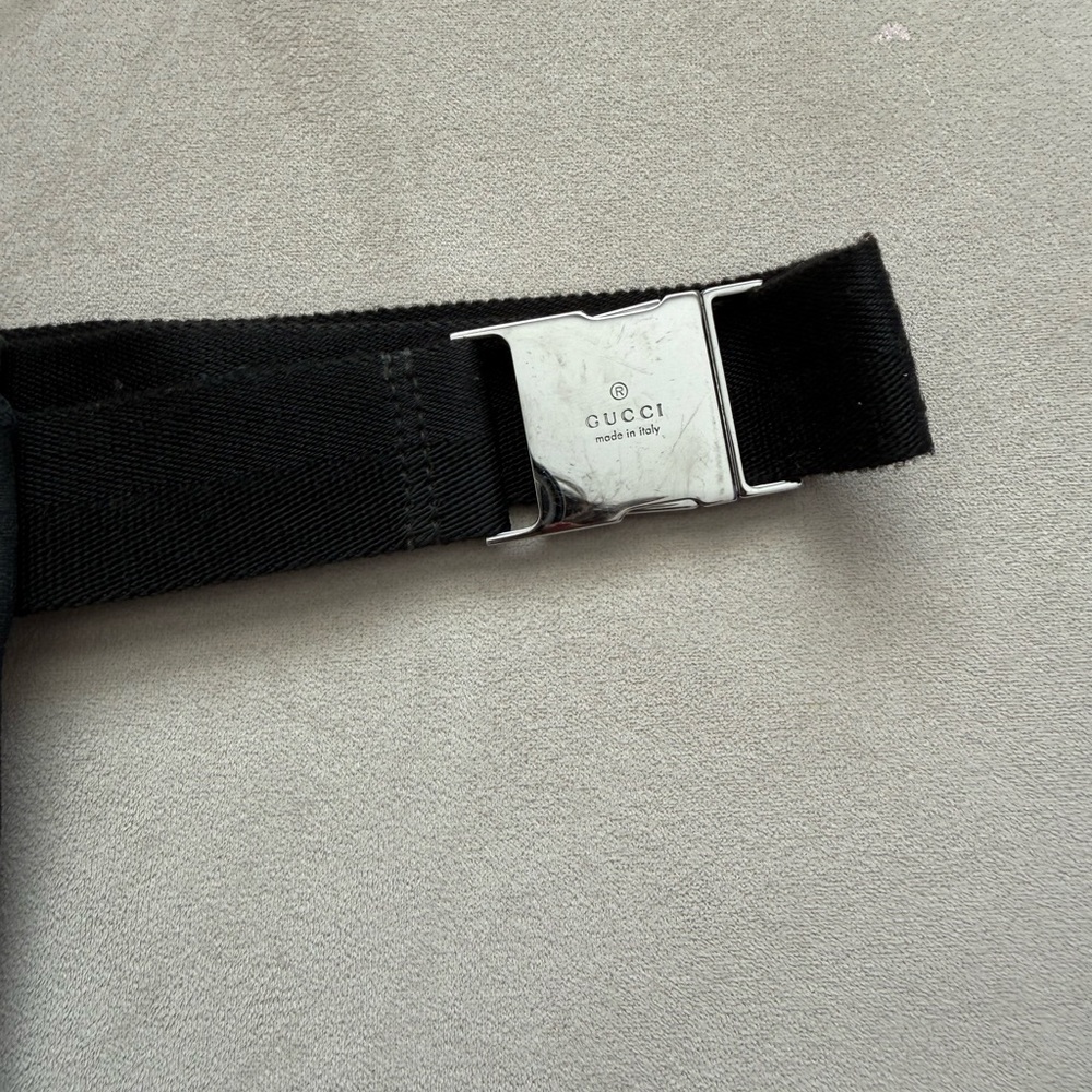 Gucci Designer Men's Crossbody Bag - Picture 5 of 5